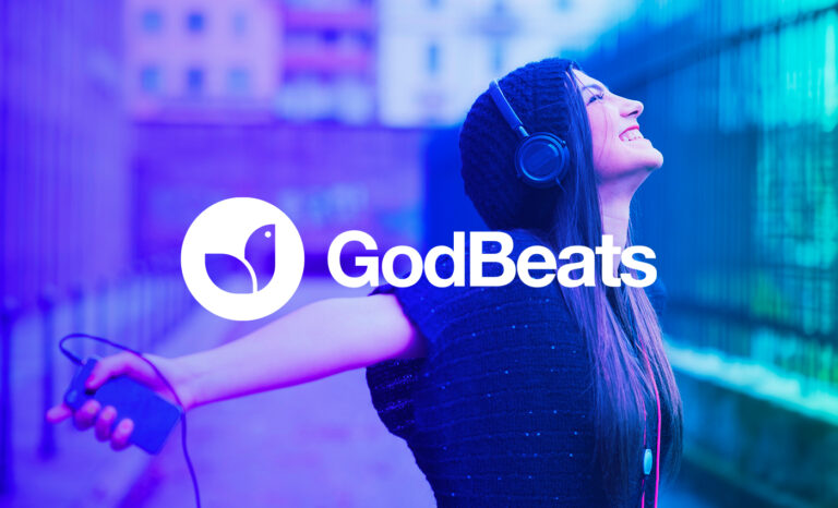 woman-listen-to-gospel-music-on-Godbeats-brazil